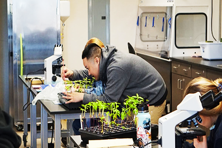 Photo of Shone Farm Plant Science class. 